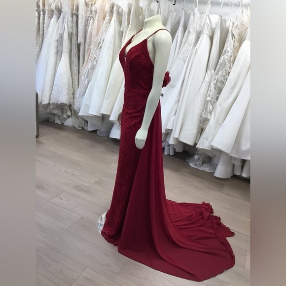 Tarik Ediz Dresses & Skirts - SAMPLE SALE! Tarik Ediz: Red Lace Gown